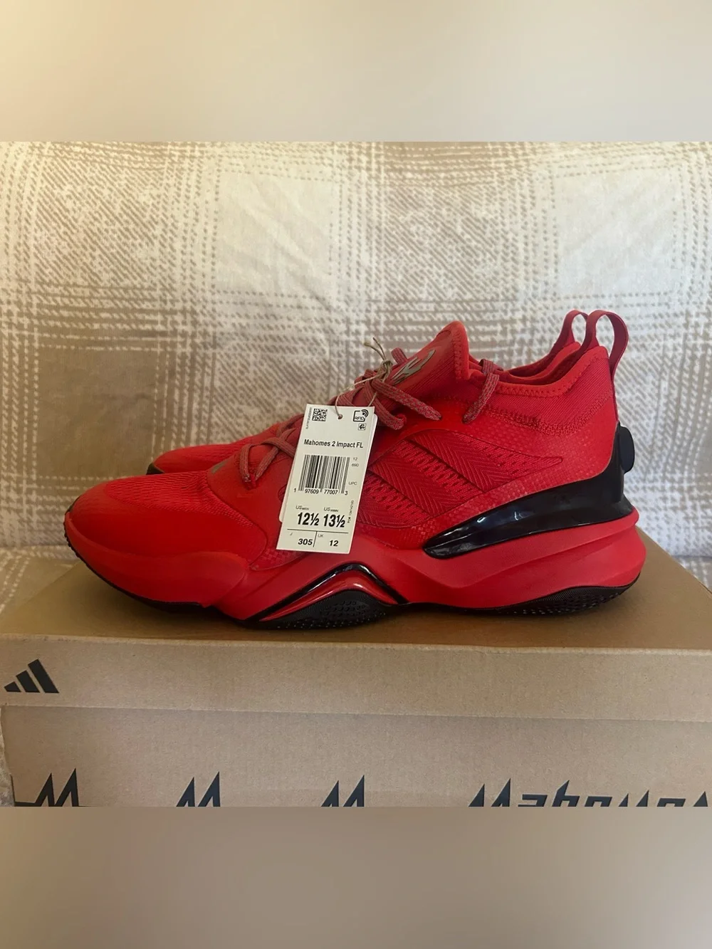 NIB Adidas Mahomes 2 Impact FLX 